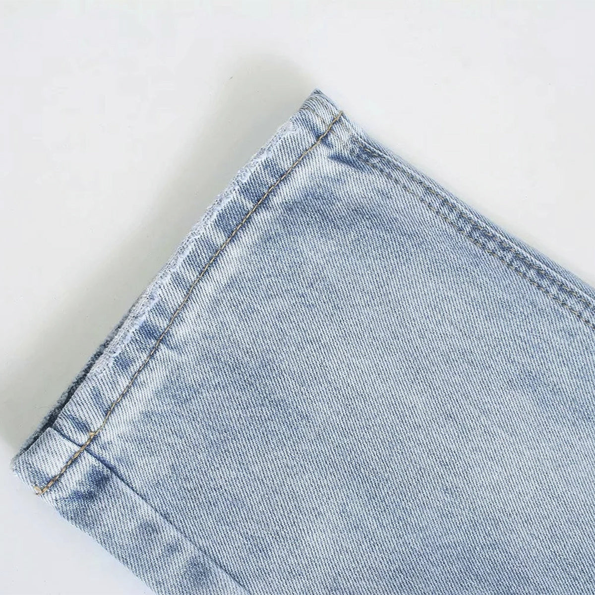 Medium Waist Vintage Jeans
